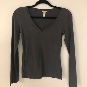 Grey Long-Sleeve V-Neck